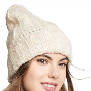 Free People Accessories - NWT Free People Ivory Beanie Free People Accessories - NWT Free People Ivory Beanie